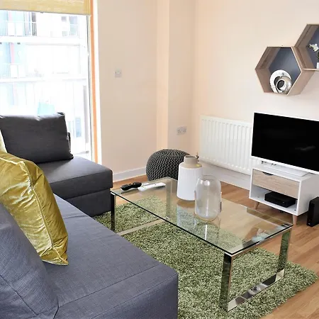 The Canary - Yourapartment Apartment Bristol