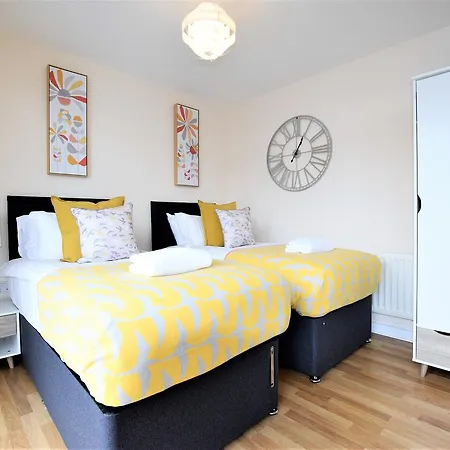 The Canary - Yourapartment Apartment